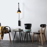 Cierna-nastenna-lampa-COBEN